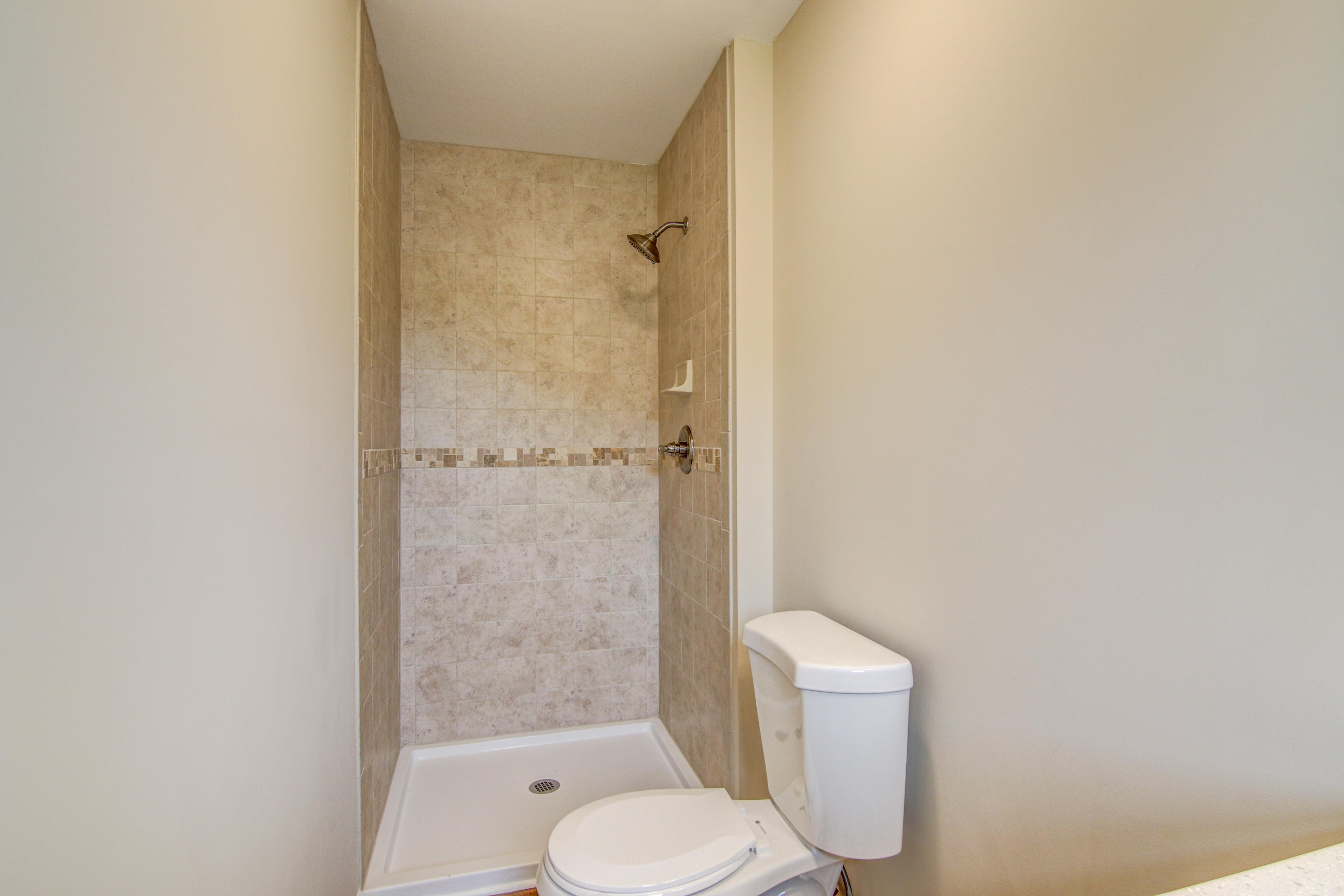 246 Carlton Road Bristol, TN 37620 - Photo 33 of 54 LP1A0671_2_3_4_5