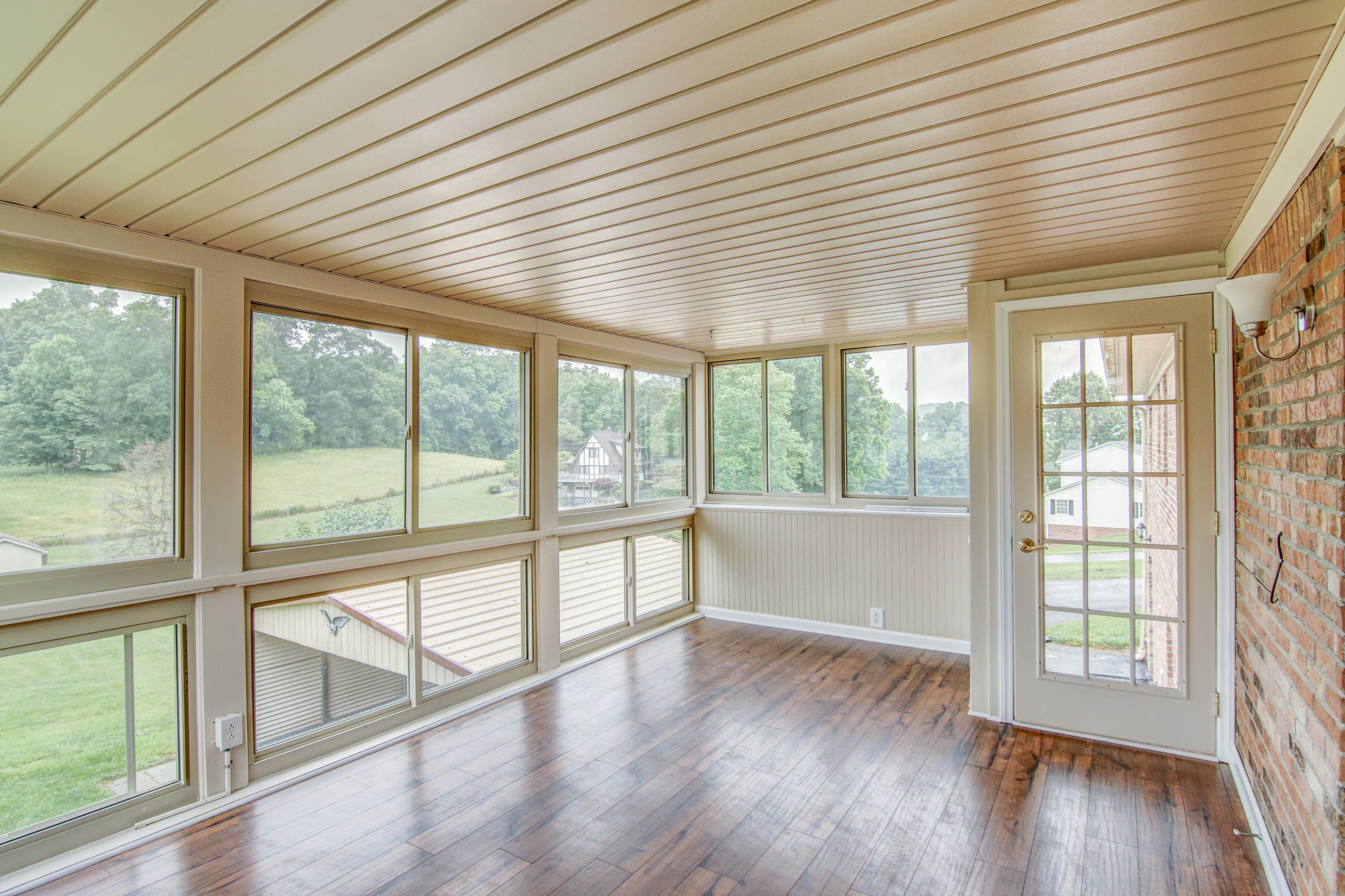 246 Carlton Road Bristol, TN 37620 - Photo 34 of 54 LP1A0676_77_78_79_80