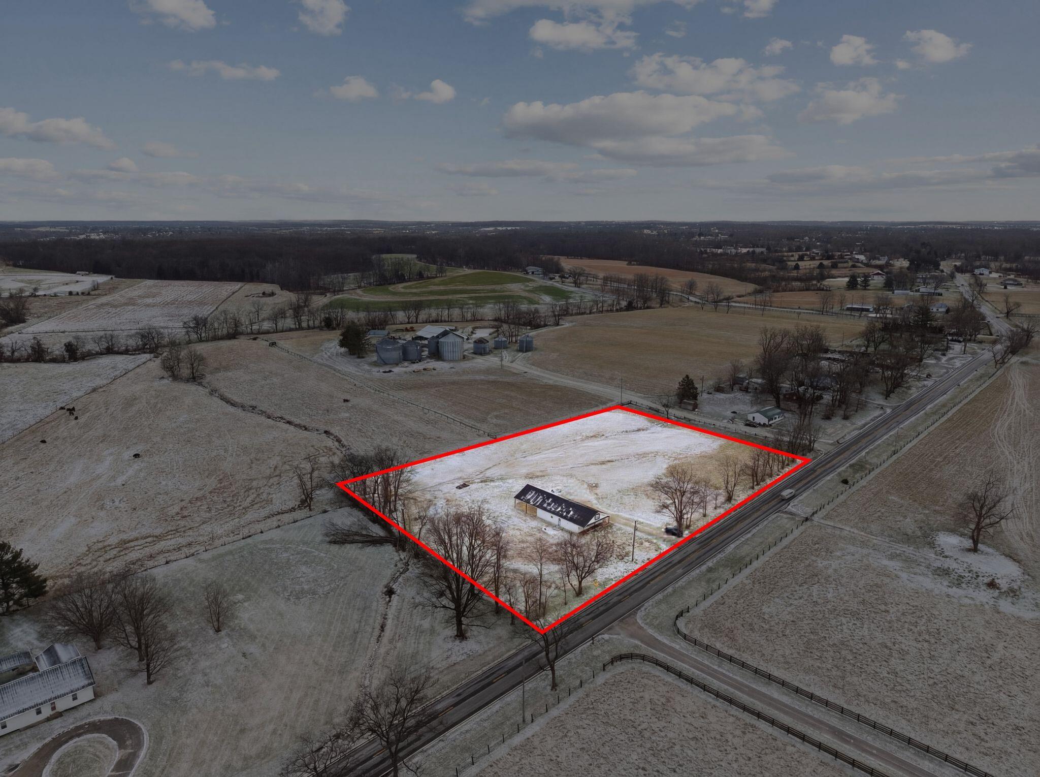 1934 Graefenburg Road Lawrenceburg, KY 40342 - Photo 12 of 49 8_010_dji_20260115095617_0080_d_autoremo