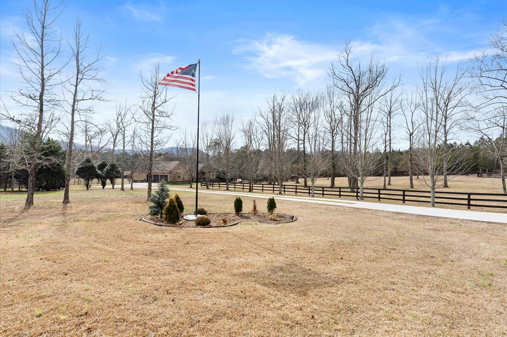 456 East Valley Road Northeast Rydal, GA 30171 - Photo 15 of 98