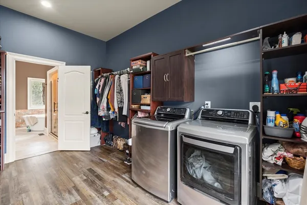 $1,700,000 | 456 East Valley Road Northeast, Rydal, GA 30171