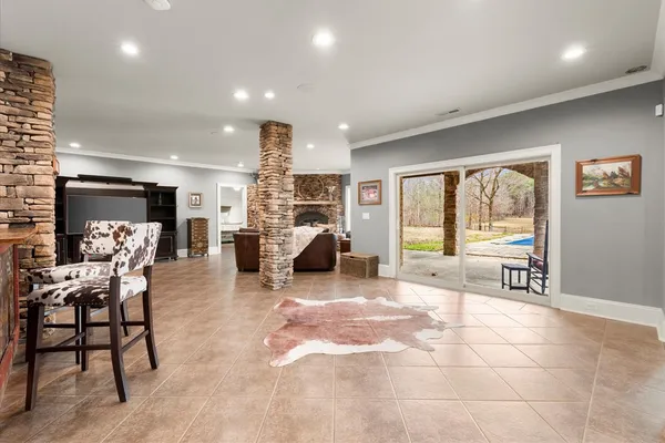 $1,700,000 | 456 East Valley Road Northeast, Rydal, GA 30171