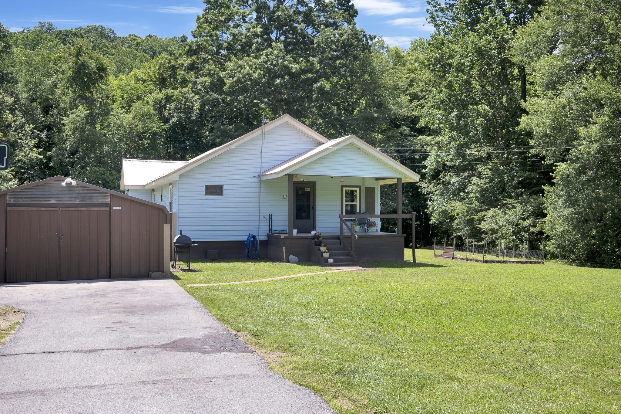 622 Longbranch Road Hohenwald, TN 38462 - Photo 30 of 32 Gallery Image 30