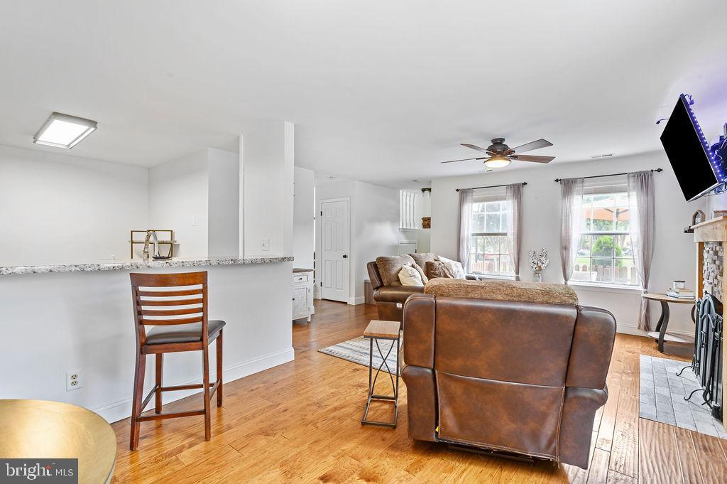 81 Whetstone Road Horsham, PA 19044 - Photo 7 of 21 Gallery Image 7