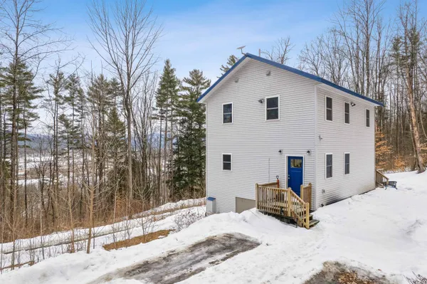 $475,000 | 483 North Pleasant Street, Bradford, VT 05033