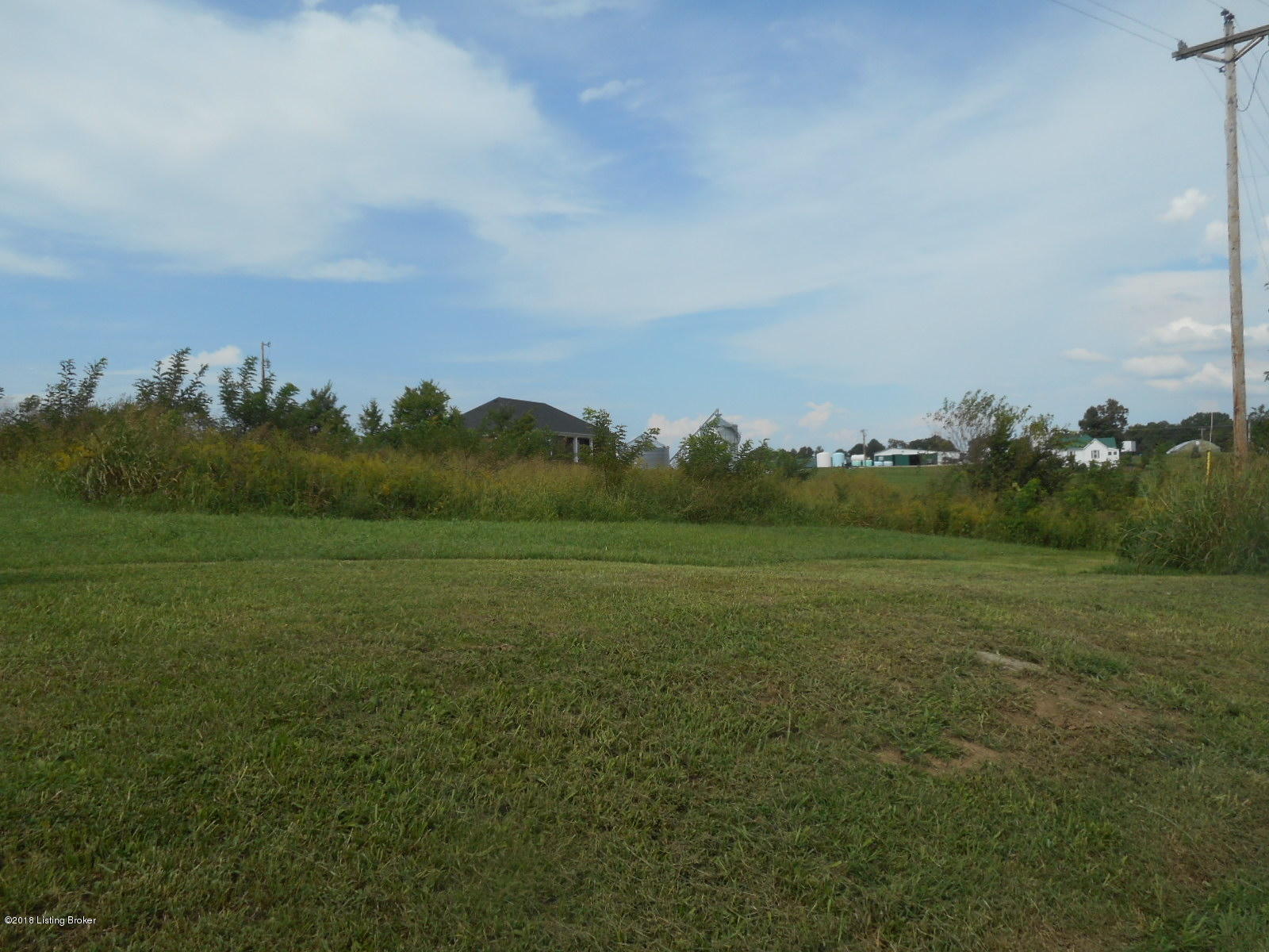 825 Figgs Store Road Shelbyville, KY 40065 - Photo 2 of 10 DSCN2364