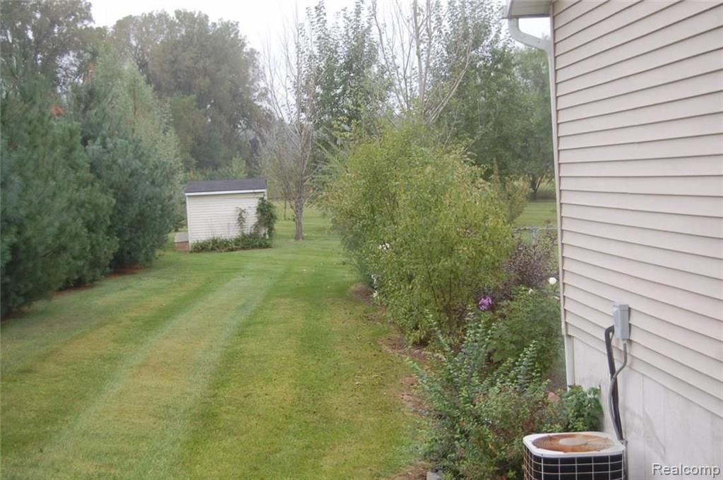 8172 West Coon Lake Road Gregory, MI 48137 - Photo 28 of 40