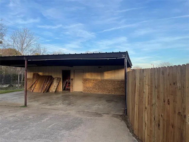 a view of outdoor space