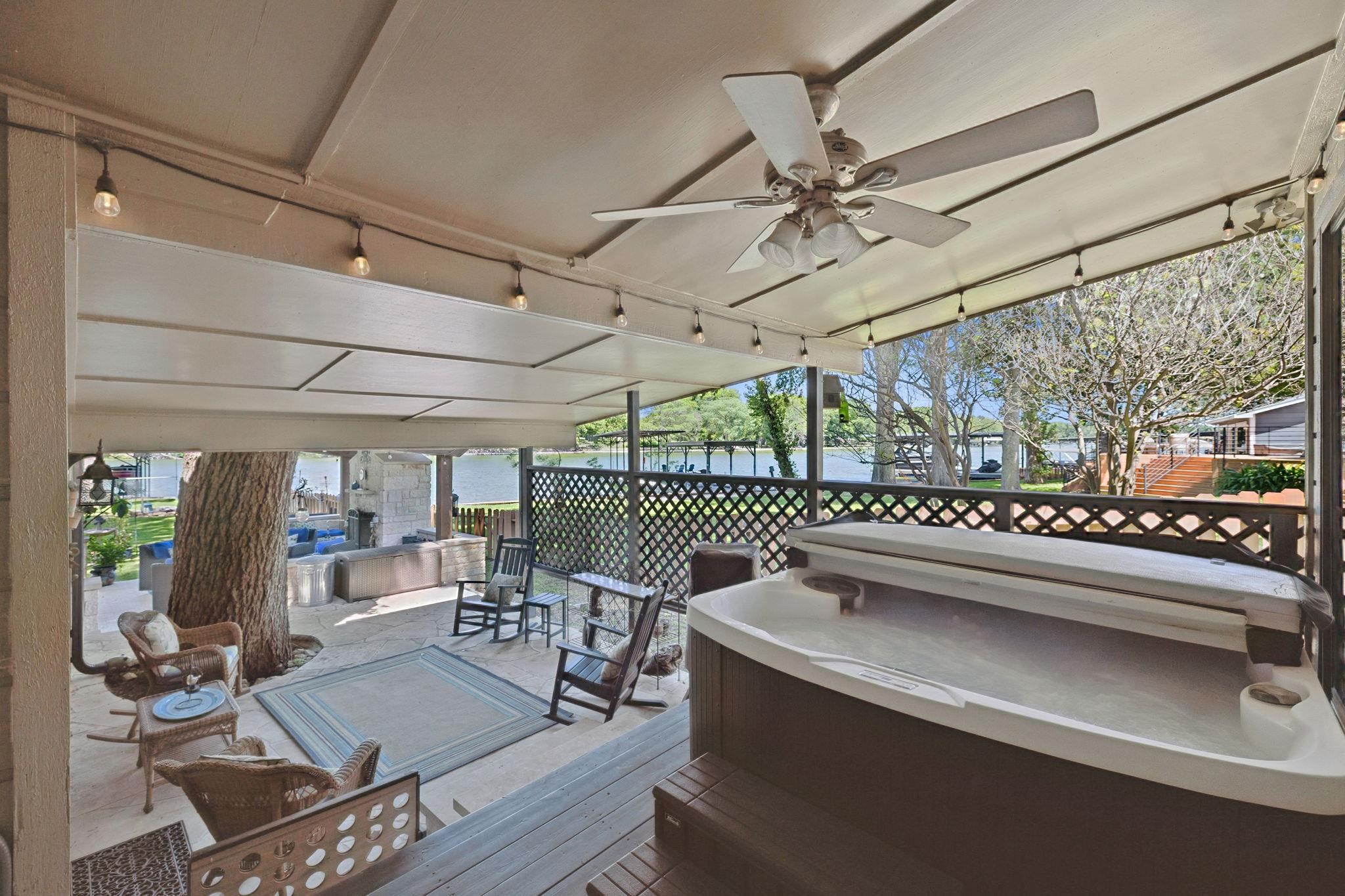 1435 East Zipp Road New Braunfels, TX 78130 - Photo 12 of 43 a view of a patio with a table and chairs