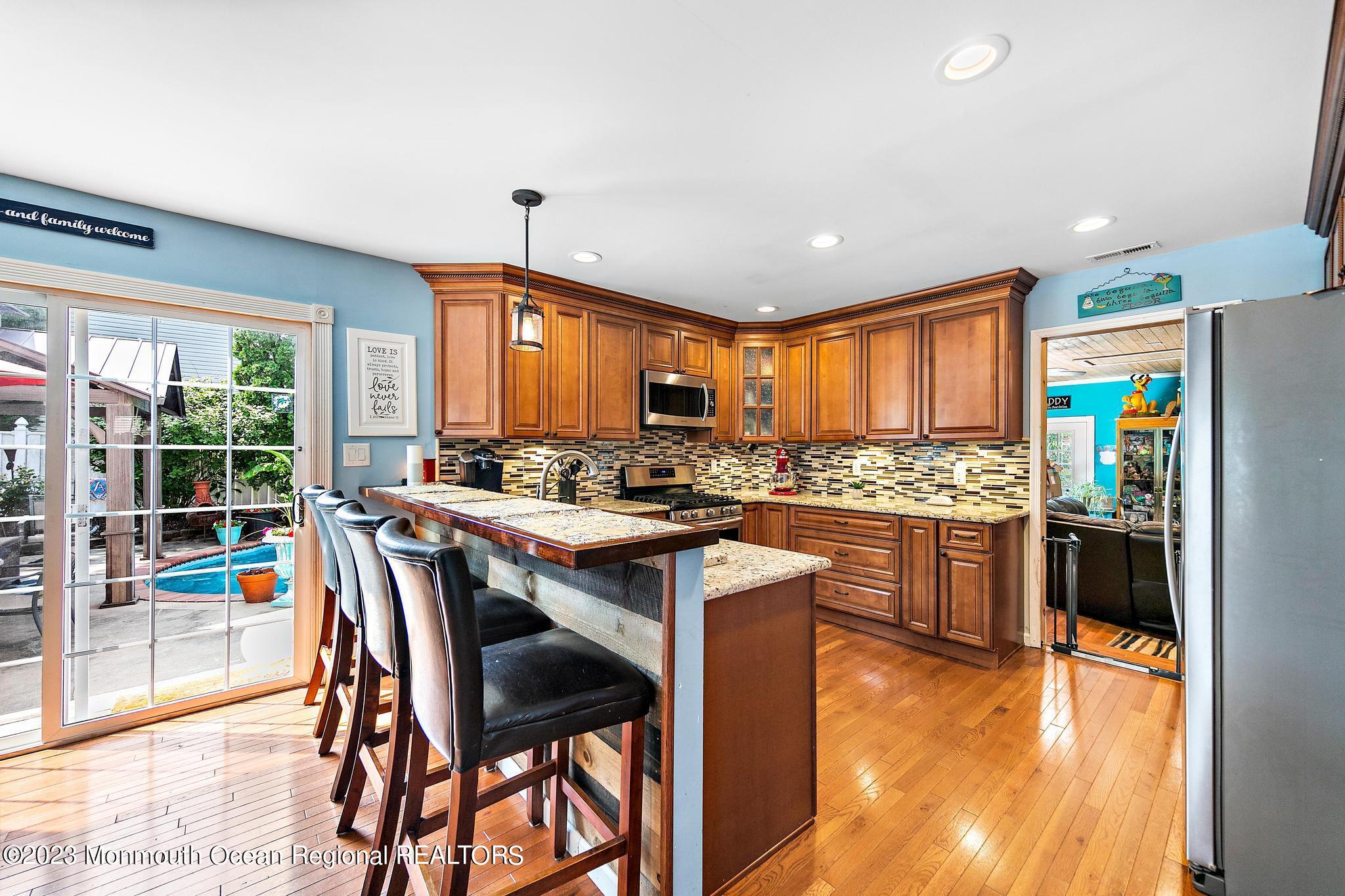 100 Knot Road Manahawkin, NJ 08050 - Photo 11 of 49 100Knot-13