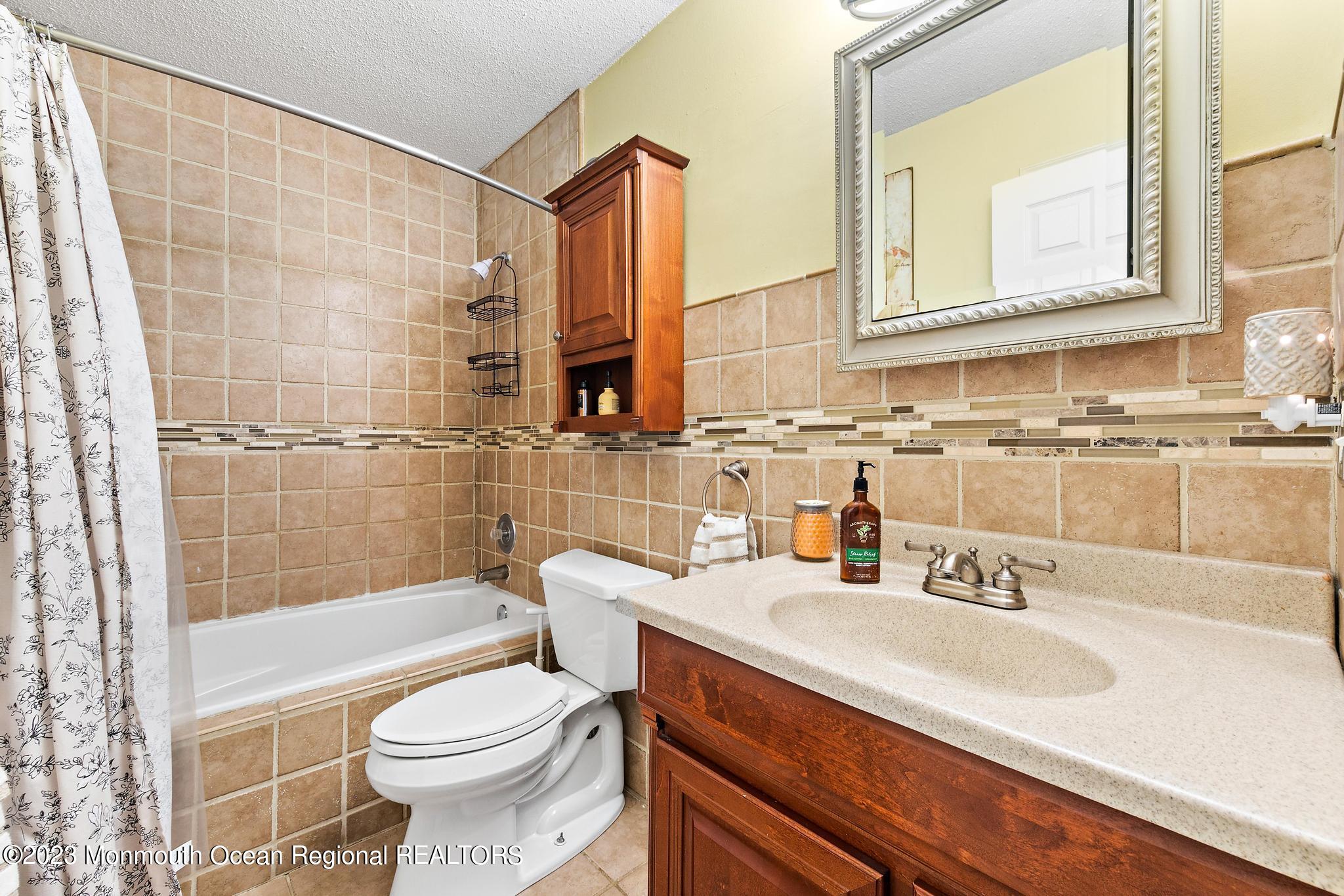 100 Knot Road Manahawkin, NJ 08050 - Photo 26 of 49 100Knot-34