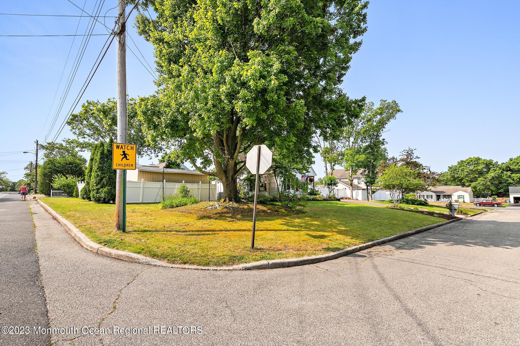 100 Knot Road Manahawkin, NJ 08050 - Photo 41 of 49 100Knot-53