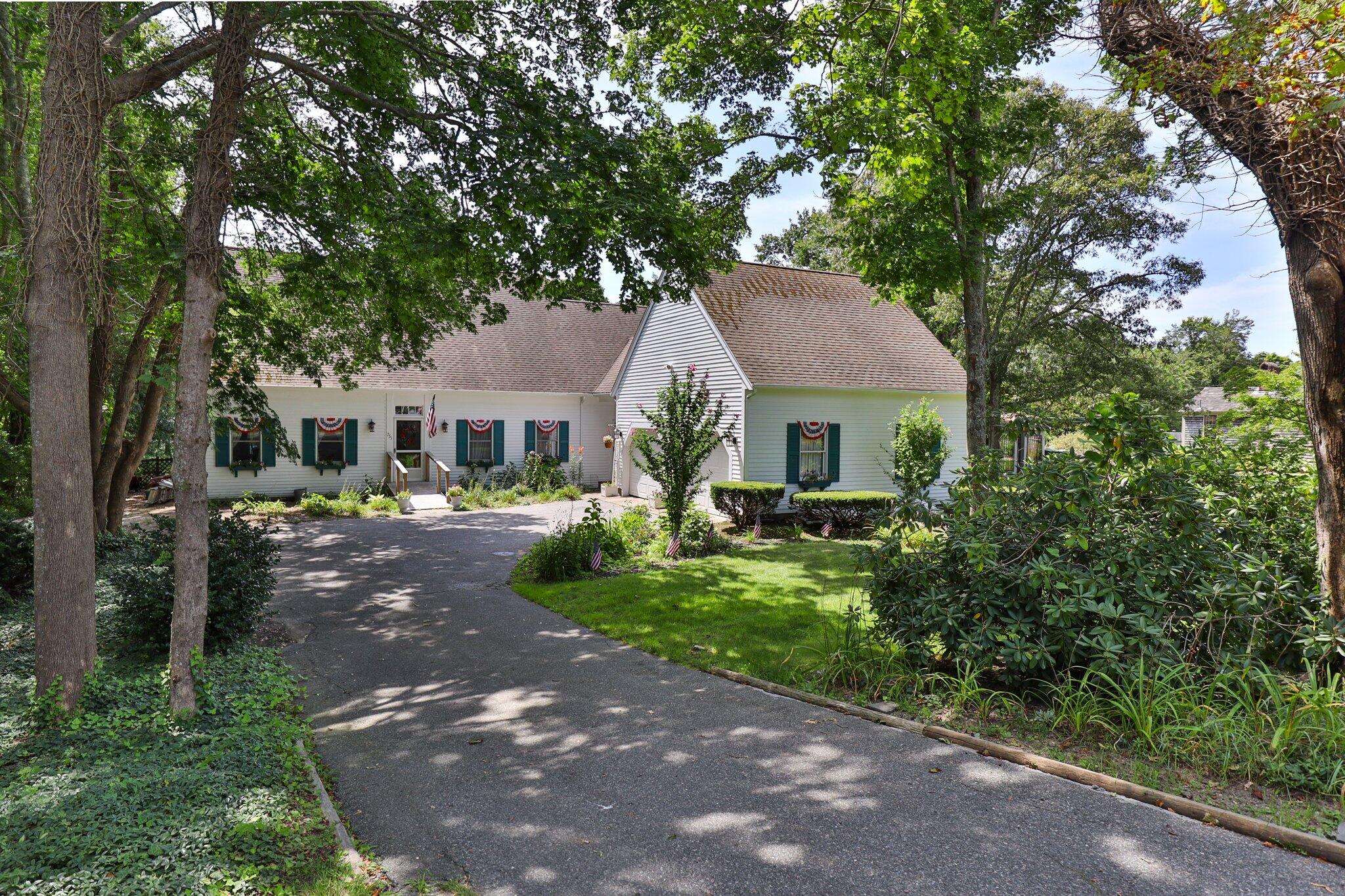 751 Main Street Harwich, MA 02645 - Photo 3 of 58 1-web-or-mls-751-main-st