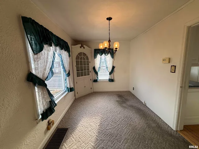 $159,900 | 801 Haner Street, Taylorville, IL 62568