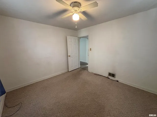 $159,900 | 801 Haner Street, Taylorville, IL 62568