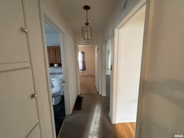 $159,900 | 801 Haner Street, Taylorville, IL 62568