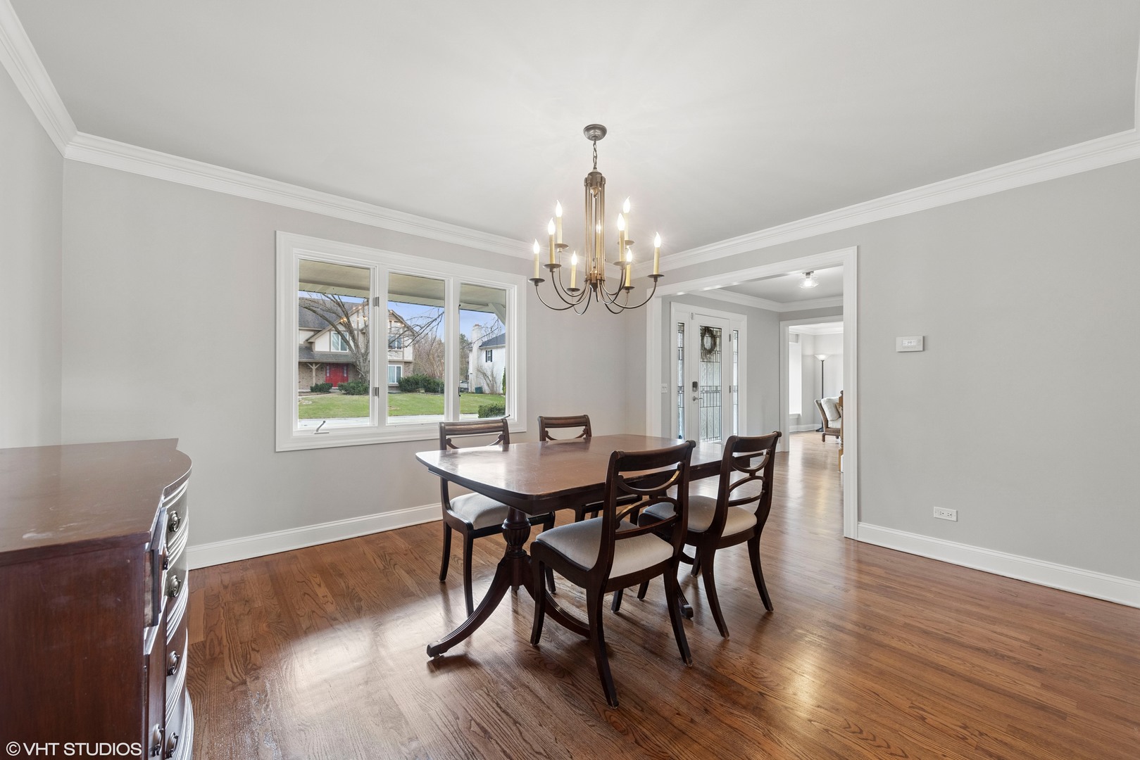 463 Leonard Lane Burr Ridge, IL 60527 - Photo 4 of 47 Gallery Image 4