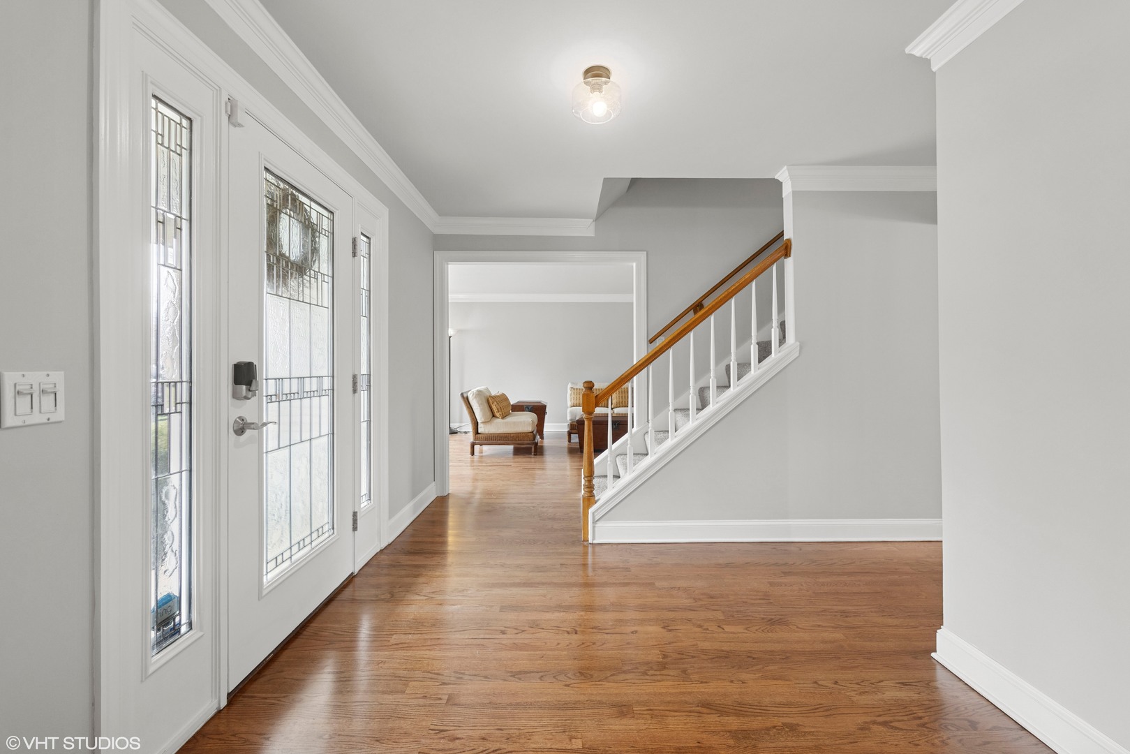 463 Leonard Lane Burr Ridge, IL 60527 - Photo 5 of 47 Gallery Image 5