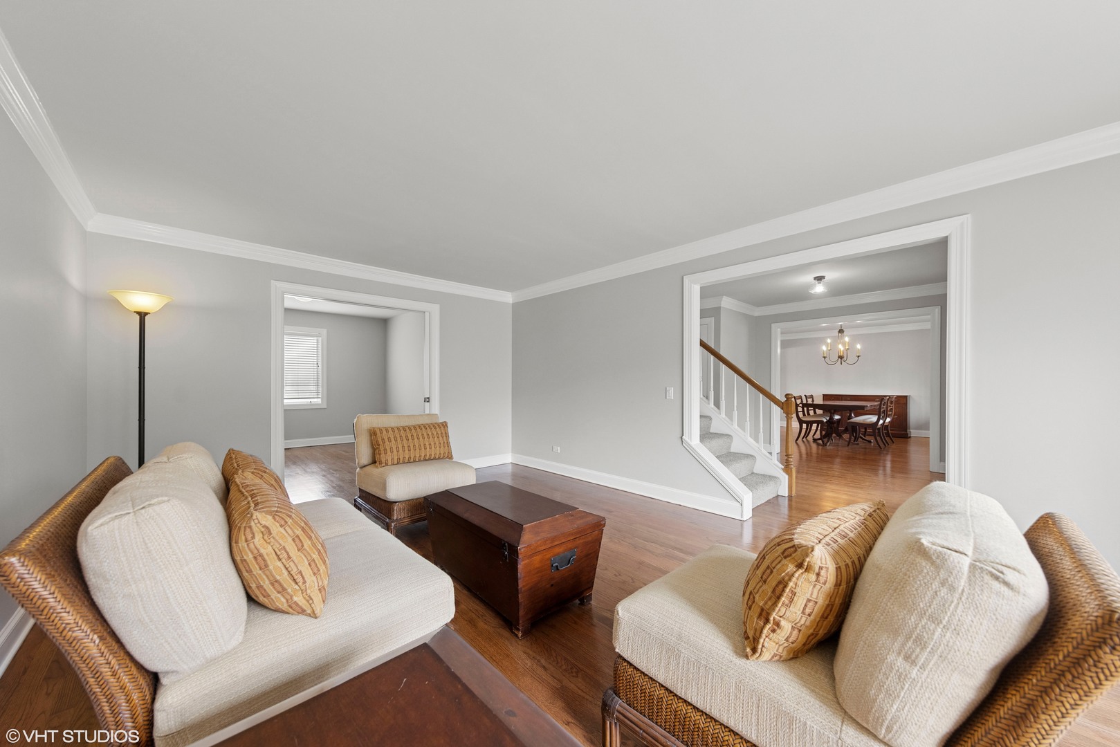 463 Leonard Lane Burr Ridge, IL 60527 - Photo 7 of 47 Gallery Image 7