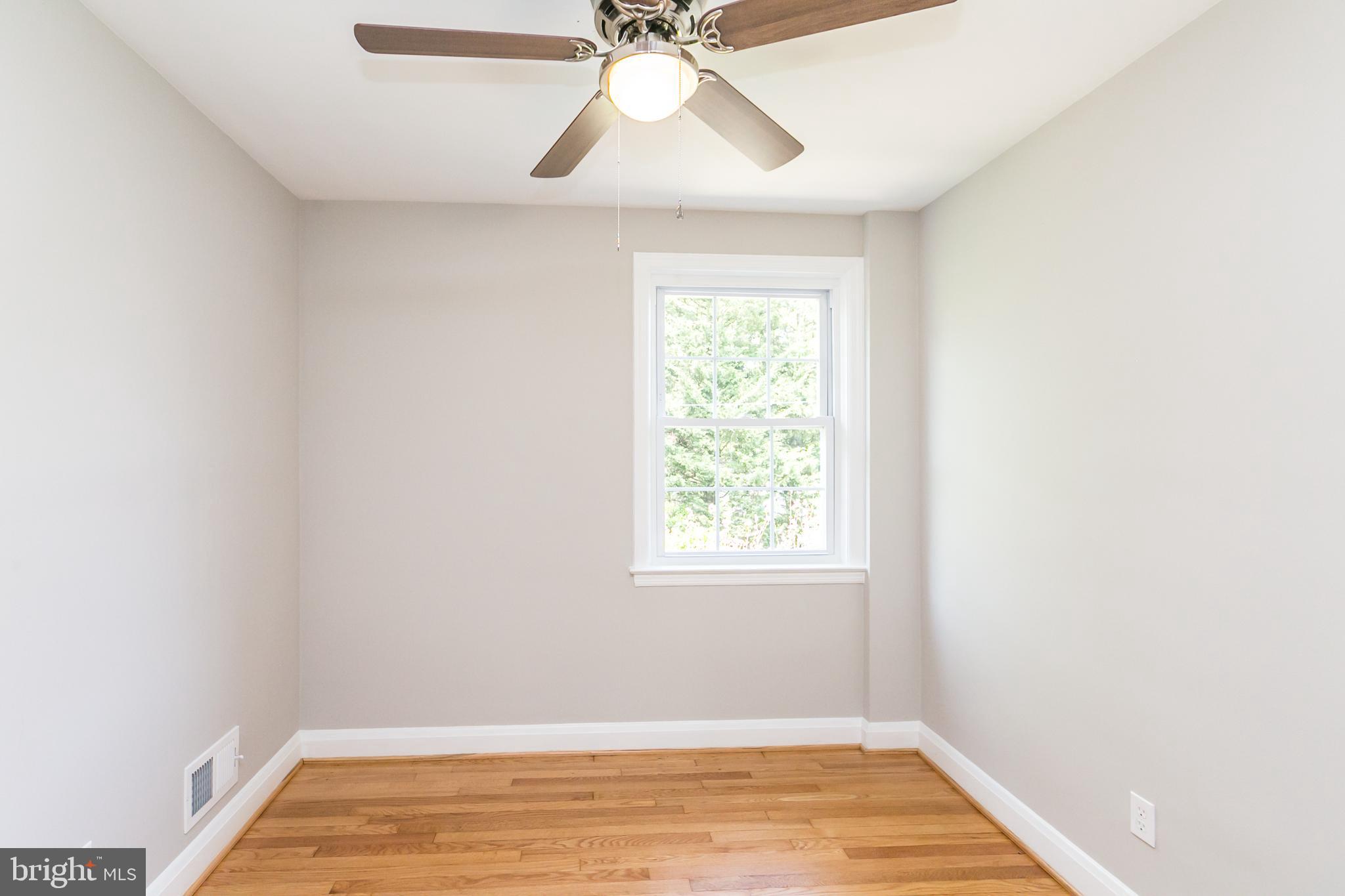 6410 Blenheim Road Baltimore, MD 21212 - Photo 19 of 29 Bedroom 2