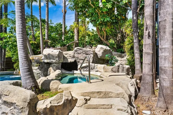 $2,439,000 | 451 North Baldy Vista Avenue, Glendora, CA 91741