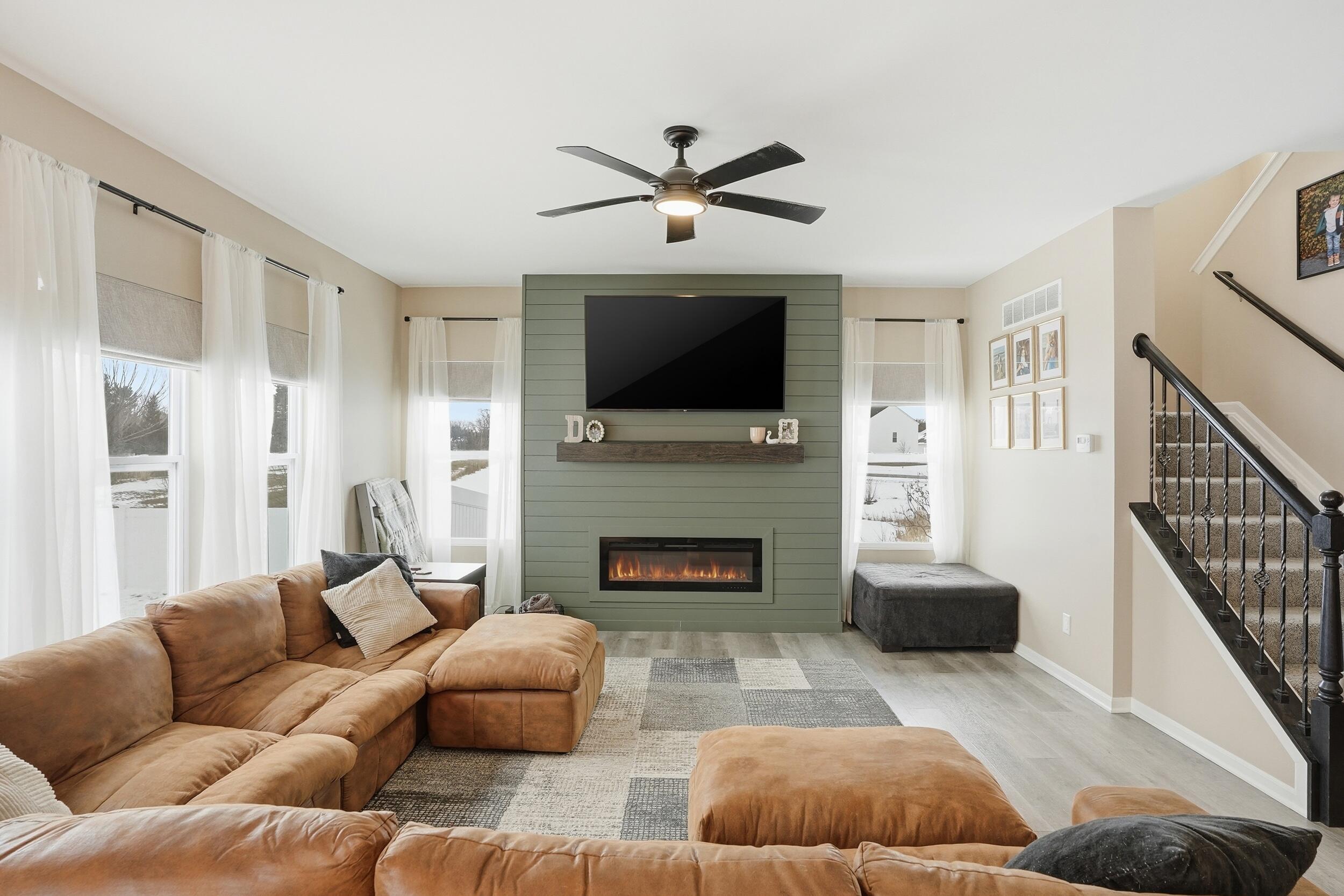 5980 Wexford Way Crown Point, IN 46307 - Photo 2 of 26 2500x1667