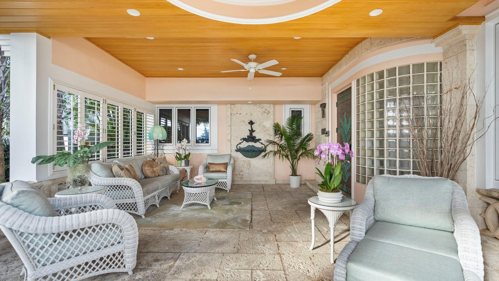 615 Idlewyld Drive Fort Lauderdale, FL 33301 - Photo 18 of 73 Photo 18