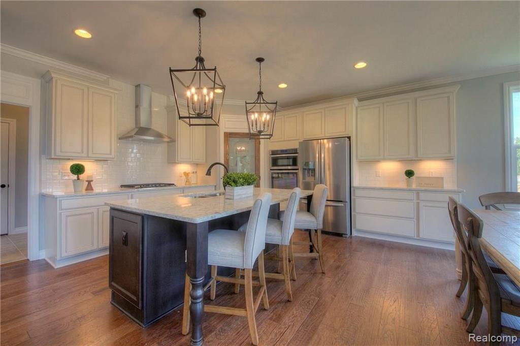 2402 Walnut View Drive Howell, MI 48855 - Photo 15 of 40 Gallery Image 15