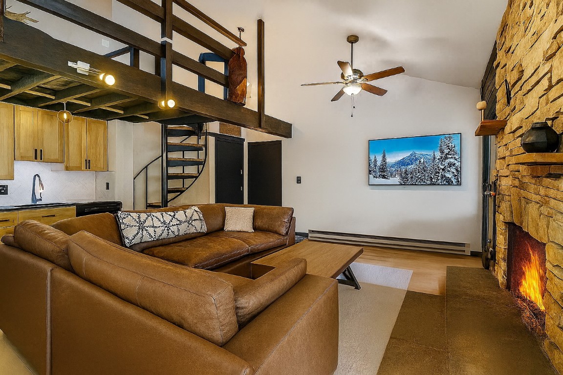 433 Wild Irishman Road, Unit 11304 Keystone, CO 80435 - Photo 4 of 21 Gallery Image 4