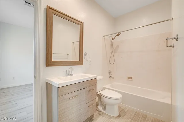 $3,200 | 1068 Riddle Glen Street, Henderson, NV 89012