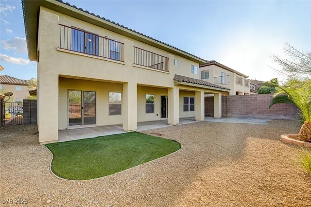 $3,200 | 1068 Riddle Glen Street, Henderson, NV 89012