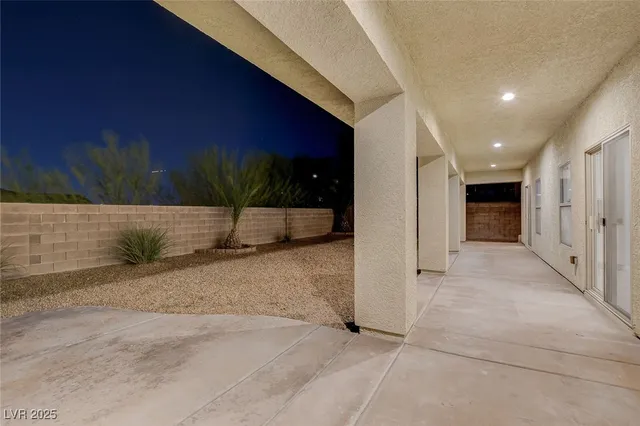$3,200 | 1068 Riddle Glen Street, Henderson, NV 89012