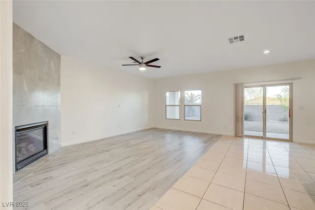 $3,200 | 1068 Riddle Glen Street, Henderson, NV 89012