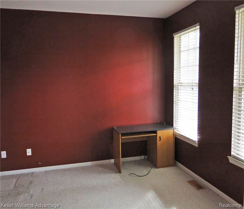 2369 Summit Cedar Howell, MI 48855 - Photo 15 of 24 Office.jpg