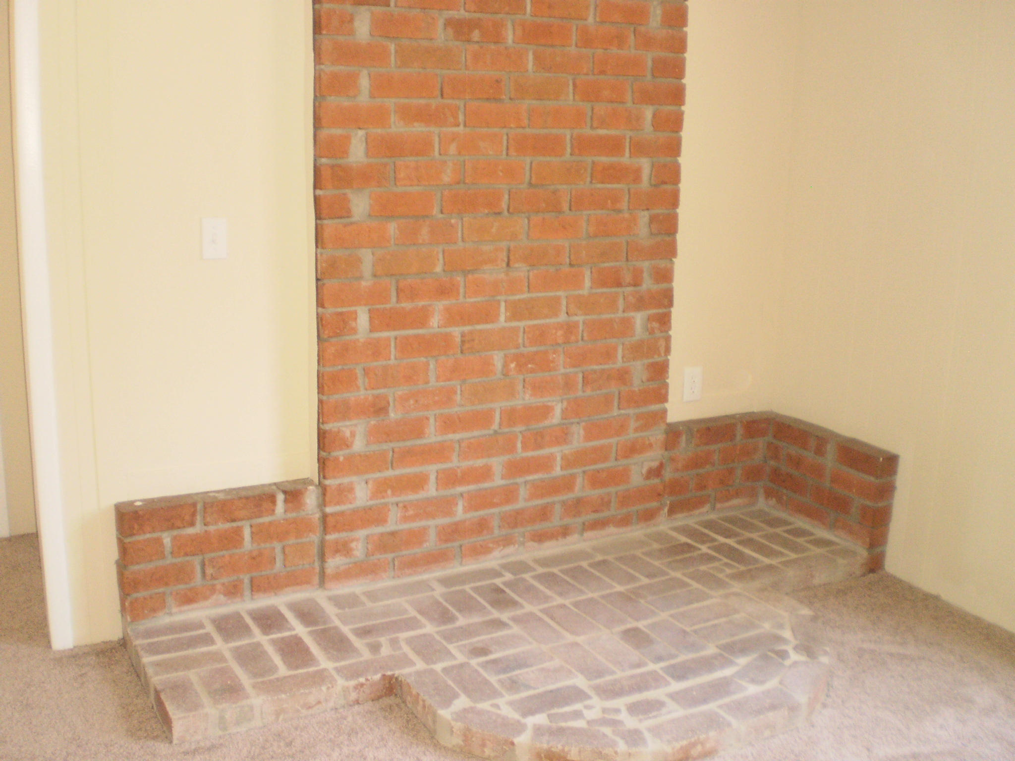 2817 Reesedale Road Elliston, VA 24087 - Photo 14 of 33 Family room hearth