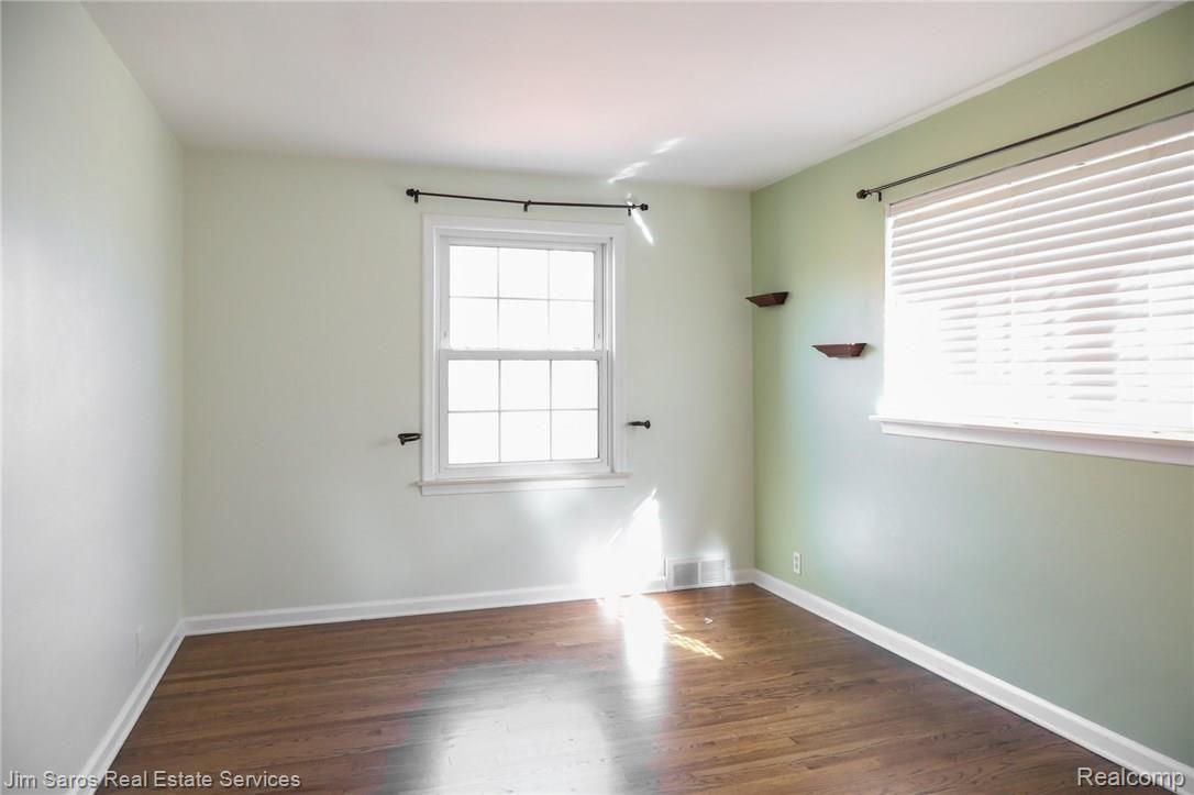 639 Westchester Road Grosse Pointe, MI 48230 - Photo 19 of 37 6D6A5819.jpg