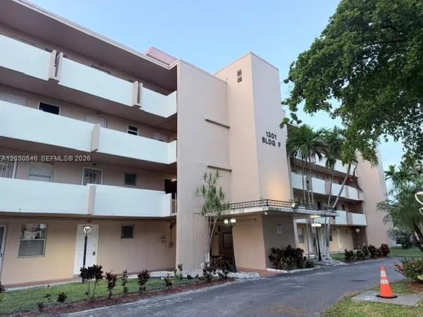 $1,700 | Ojus, Miami, FL 33179