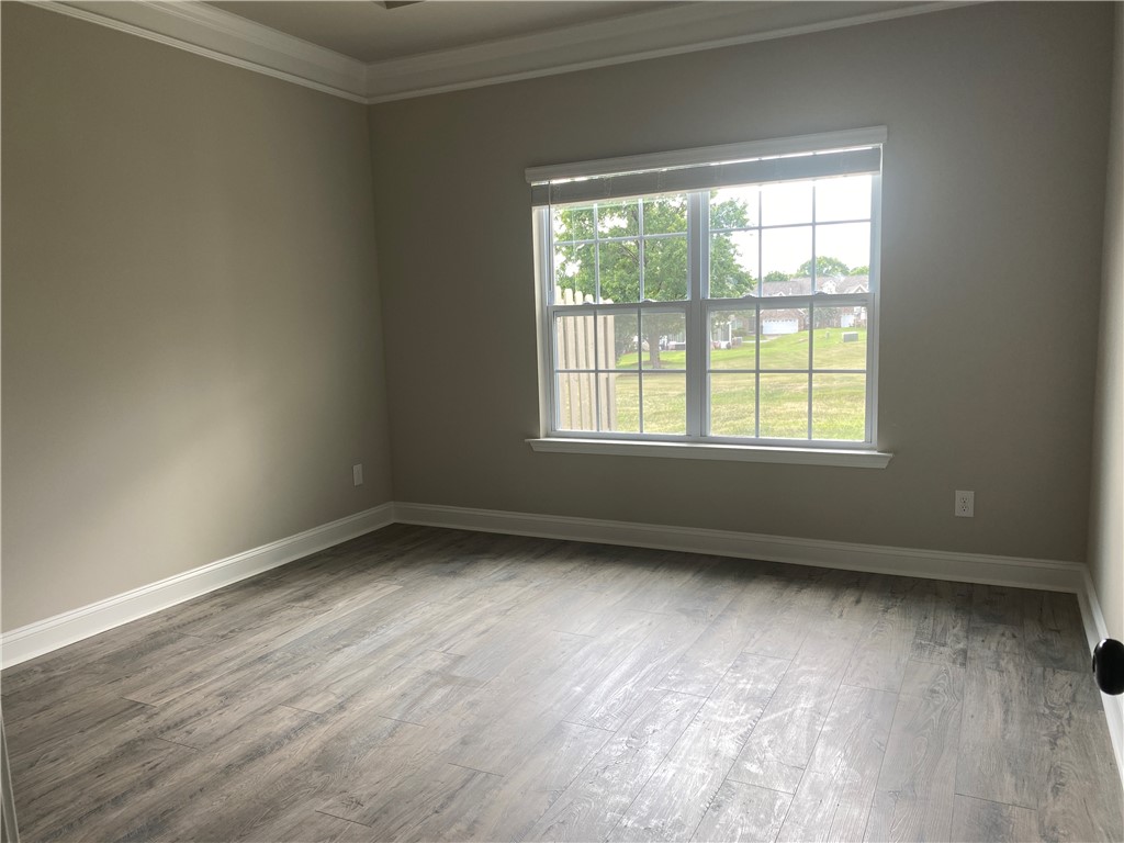 151 Shipyard Circle, Unit 19C Anderson, SC 29621 - Photo 6 of 12 Primary Suite on the Main level