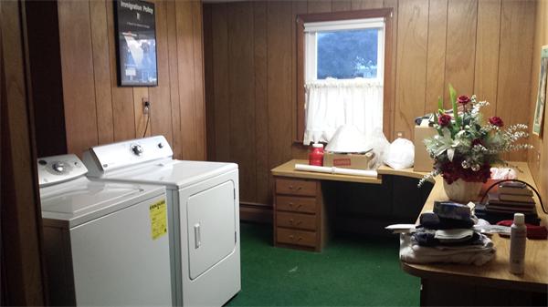 270 Pearse Road Swansea, MA 02777 - Photo 12 of 12 Gallery Image 12