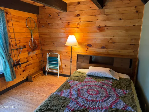 $389,900 | 125 West Stoner Lake Road, Caroga, NY 12032