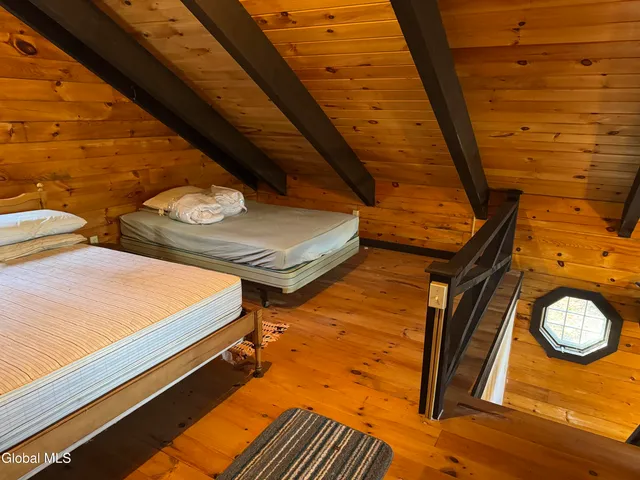 $389,900 | 125 West Stoner Lake Road, Caroga, NY 12032