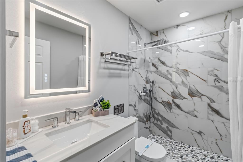 243 Oxford Road Davenport, FL 33896 - Photo 29 of 37 Gallery Image 29