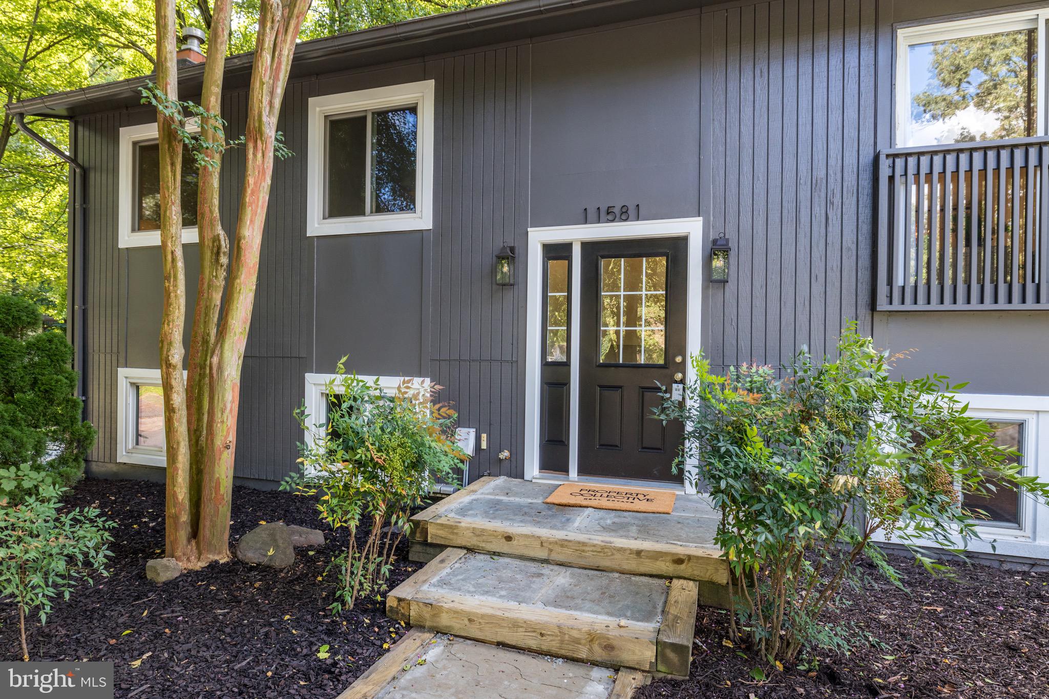 11581 Embers Court Reston, VA 20191 - Photo 4 of 34 Gallery Image 4