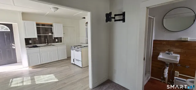 $1,975,000 | 15 Platt Avenue, Norwich, CT 06360