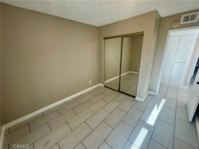 $2,200 | 300 East Chestnut Avenue, Unit 301, Santa Ana, CA 92701