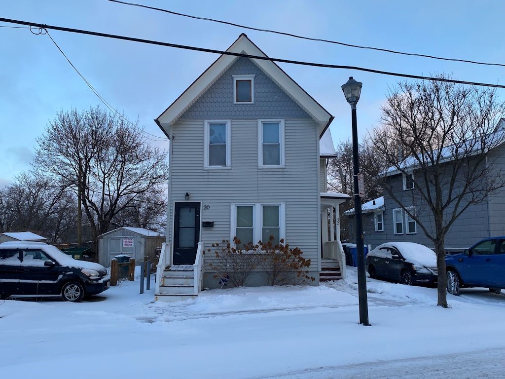 32 Hamilton Street Rochester, NY 14620 - Photo 1 of 1 Facade