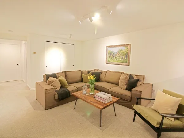 $465,000 | 29 Abbey Road, Williston, VT 05495