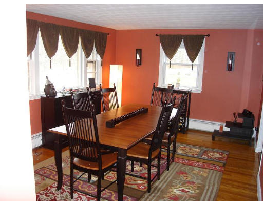 85 Nashua Road Billerica, MA 01862 - Photo 3 of 9 Gallery Image 3