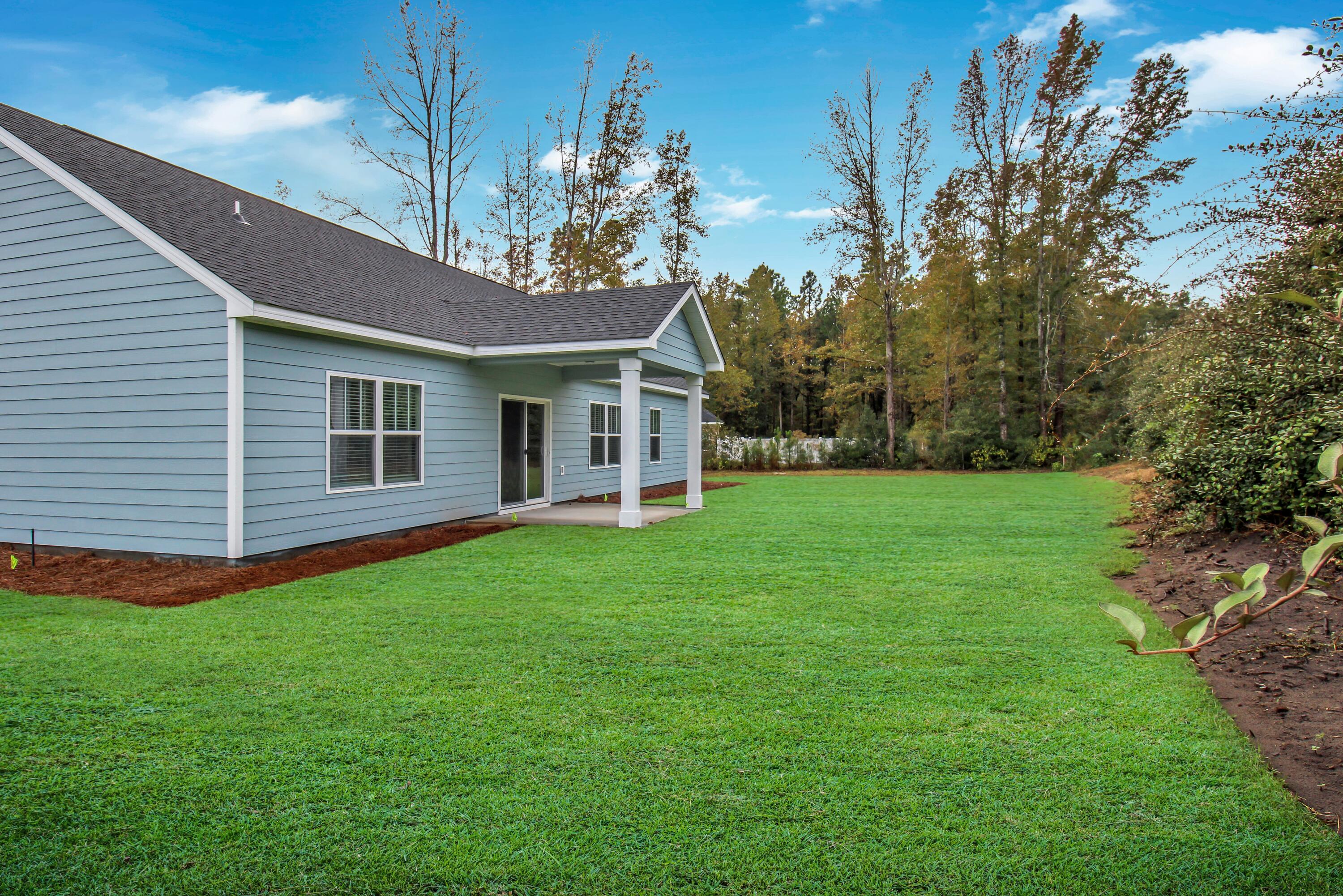 4208 Forest Road Hephzibah, GA 30815 - Photo 4 of 20 Richfield_yard