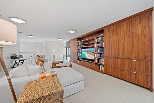 $125,000 | 1446 North Ocean Way, Palm Beach, FL 33480